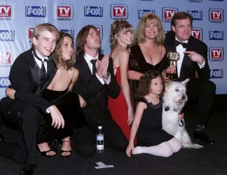 Photos de Mackenzie Rosman - First annual TV Guide Awards 02.01.1999 - 0